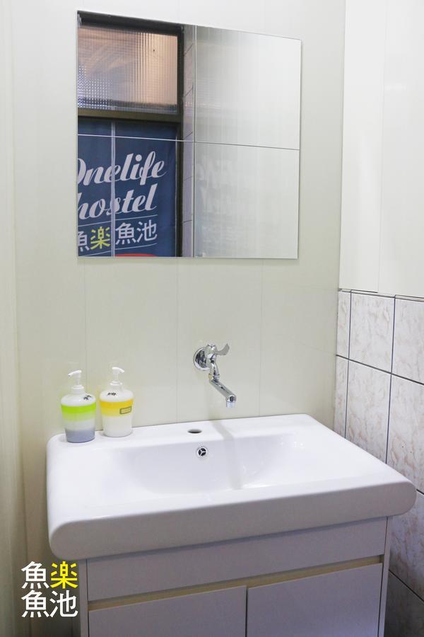 Sun Moon Lake Onelife Hostel Yuchi Bagian luar foto
